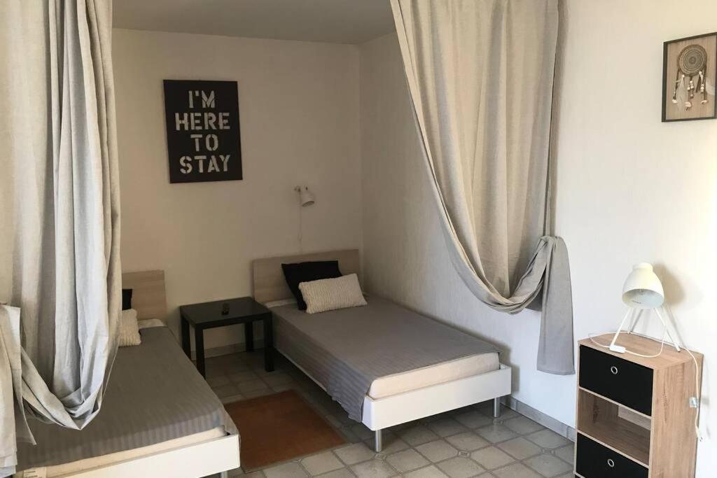 Studio Meuble Classe 2 Etoiles - 30M² Gréoux-les-Bains Dış mekan fotoğraf