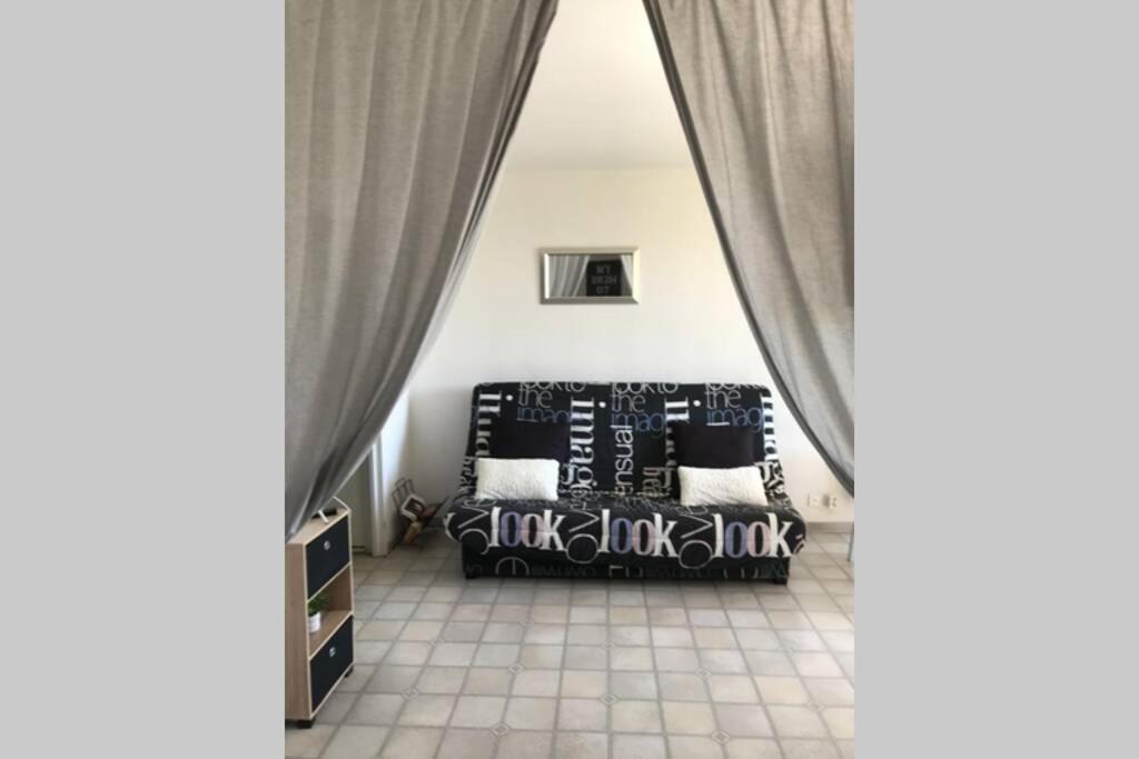 Studio Meuble Classe 2 Etoiles - 30M² Gréoux-les-Bains Dış mekan fotoğraf