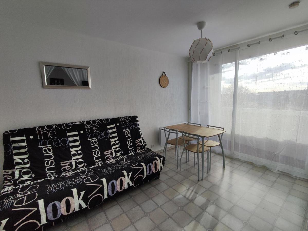 Studio Meuble Classe 2 Etoiles - 30M² Gréoux-les-Bains Dış mekan fotoğraf